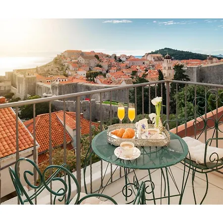 Kuca Na Obali Mora U Dubrovniku * Dubrownik